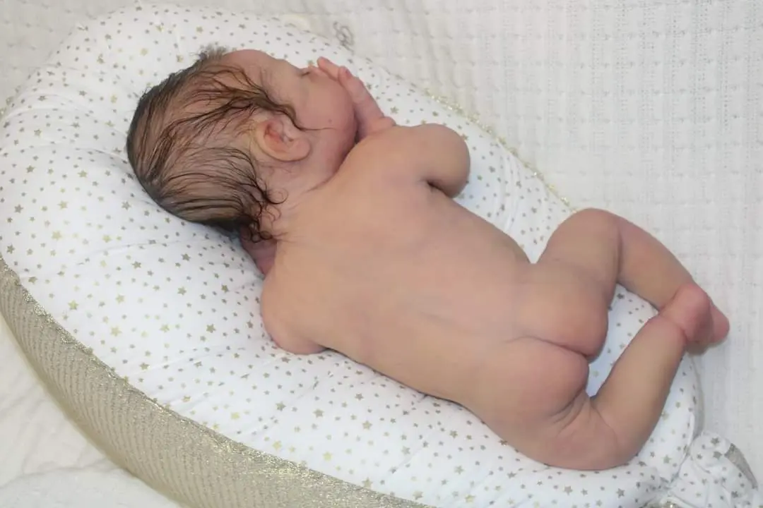 Bébé reborn silicone, modèle Charlotte.